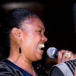 Deux chanteurs du groupe "African Hebrew Israelites". כושים עבריים בשירים משמחים
